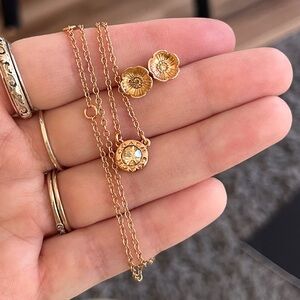 Coach 18” Rose Gold Circle Stone Necklace+ matching earrings